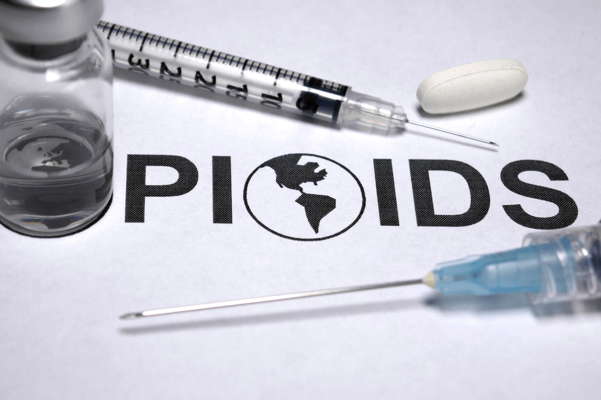 How Do Opioids Affect the Brain? Why Are Opioids So Addictive?